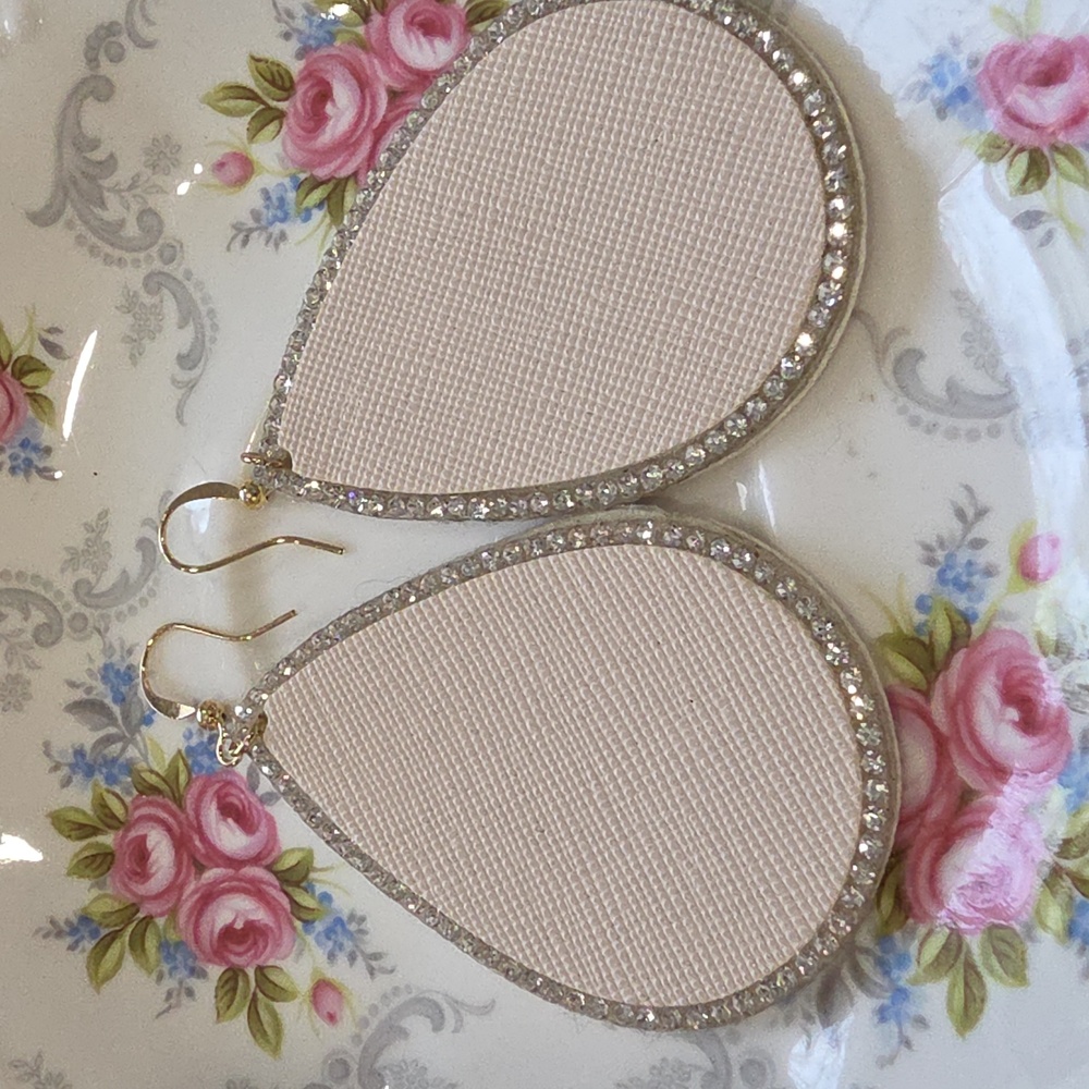Plunder Silver and White Teardrop Earrings